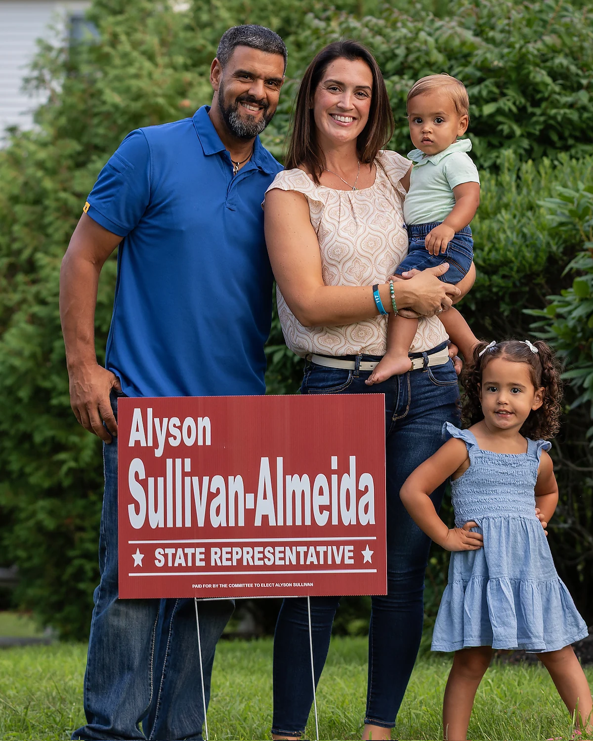 Alyson-Volunteer-Hero-IMG7992-1200x1500